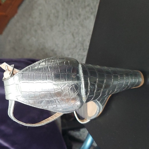 Wedged Sandals - Picture 3 of 8